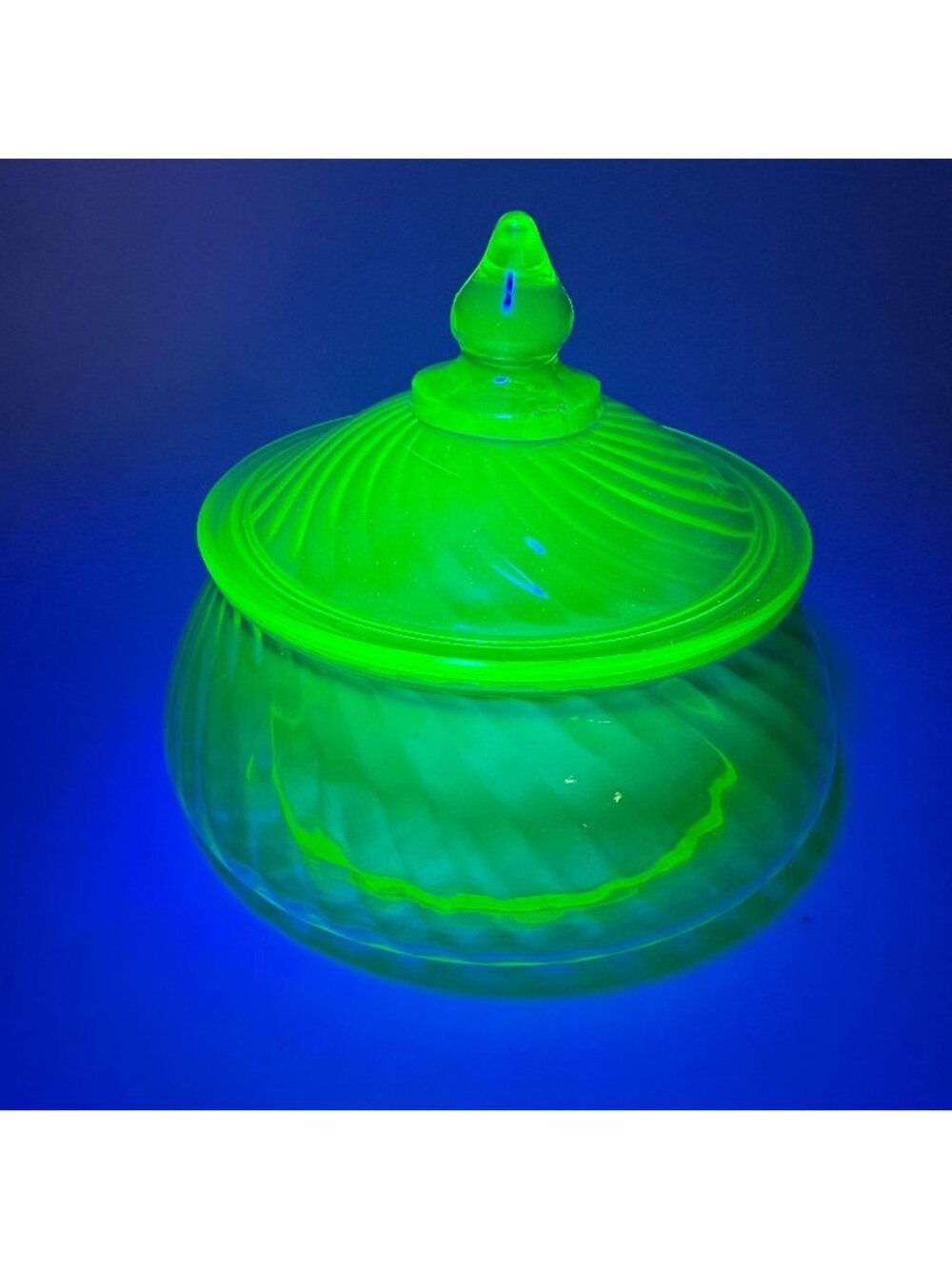 Vintage Anchor Hocking Spiral Green Uranium Glass Candy Dish Depression Glass